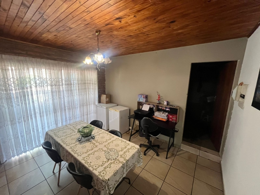 3 Bedroom Property for Sale in Safari Gardens North West